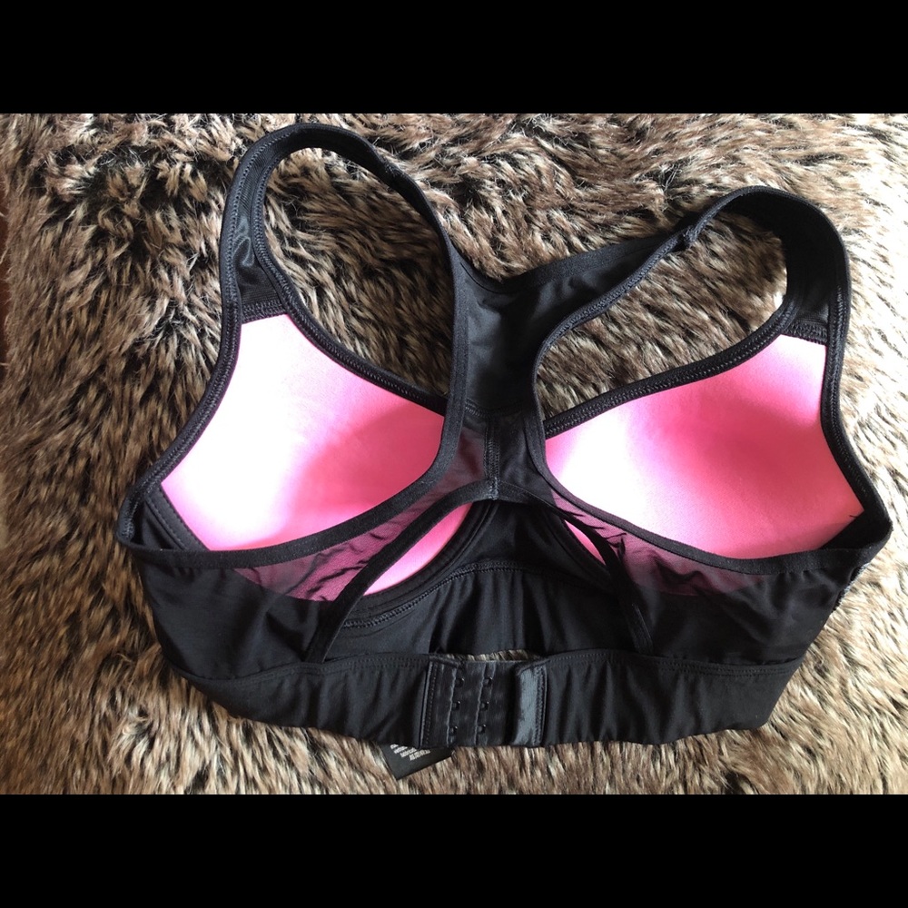 PINK Wireless Ultimate Push-up Sports Bra - Picture 2 of 2